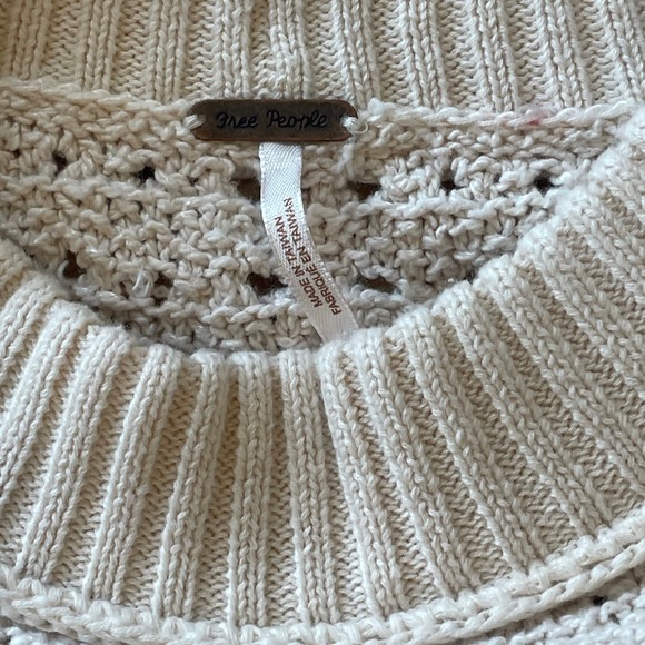 Womens FREE PEOPLE Cream Knit Sweater w/ Balloon Sleeves sz XS - Picture 5 of 6